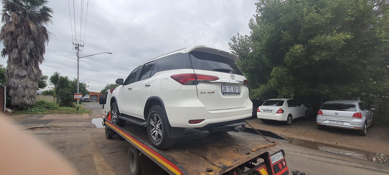 the rear of a toyota fortuner that was transported by nyati